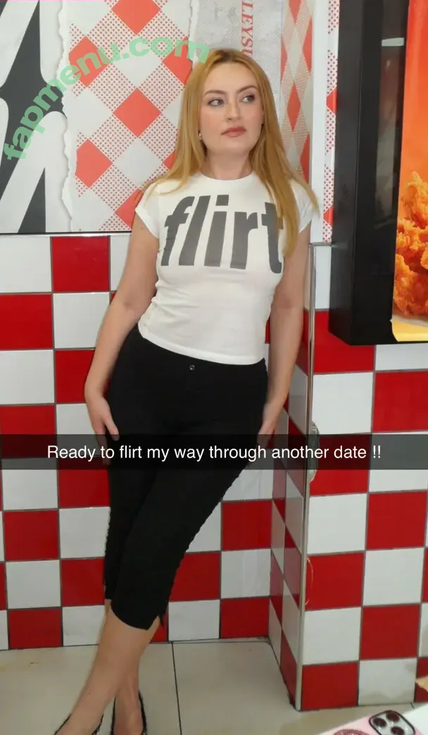 Amelia Dimoldenberg nude photo #0768 (ameliadimz / emilynudess)