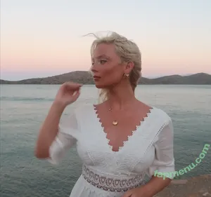 Amelia Eve Gibson / Millie Gibson / milliegibbo nude photo #0300