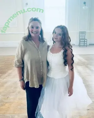 Amelia Eve Gibson / Millie Gibson / milliegibbo nude photo #0346