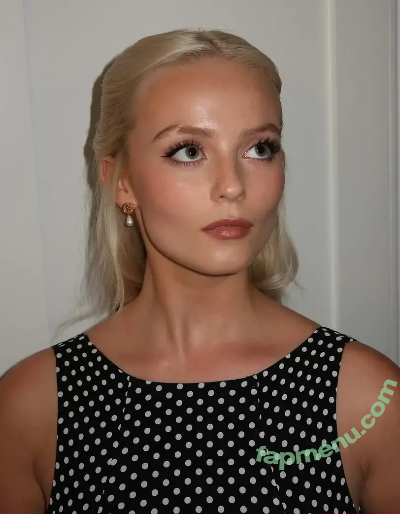 Amelia Eve Gibson nude photo #0287 (Millie Gibson / milliegibbo)