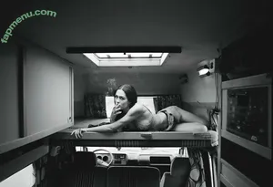 Amelia Gray Hamlin / ameliagray nude photo #0297