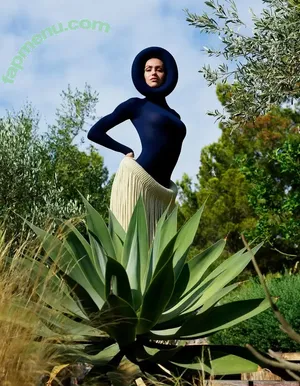 Amelia Gray Hamlin / AmeliaGHamlin / ameliagray nude photo #0398