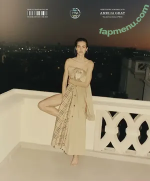 Amelia Gray Hamlin / ameliagray nude photo #0415