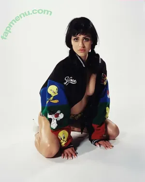 Amelia Gray Hamlin / AmeliaGHamlin / ameliagrayhamlin nude photo #0444