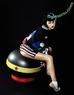 Amelia Gray Hamlin / AmeliaGHamlin / ameliagrayhamlin nude photo #0450