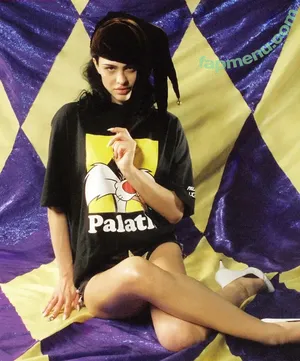 Amelia Gray Hamlin / AmeliaGHamlin / ameliagray / ameliagrayhamlin nude photo #0468