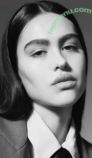 Amelia Gray Hamlin / AmeliaGHamlin / ameliagray / ameliagrayhamlin nude photo #0564