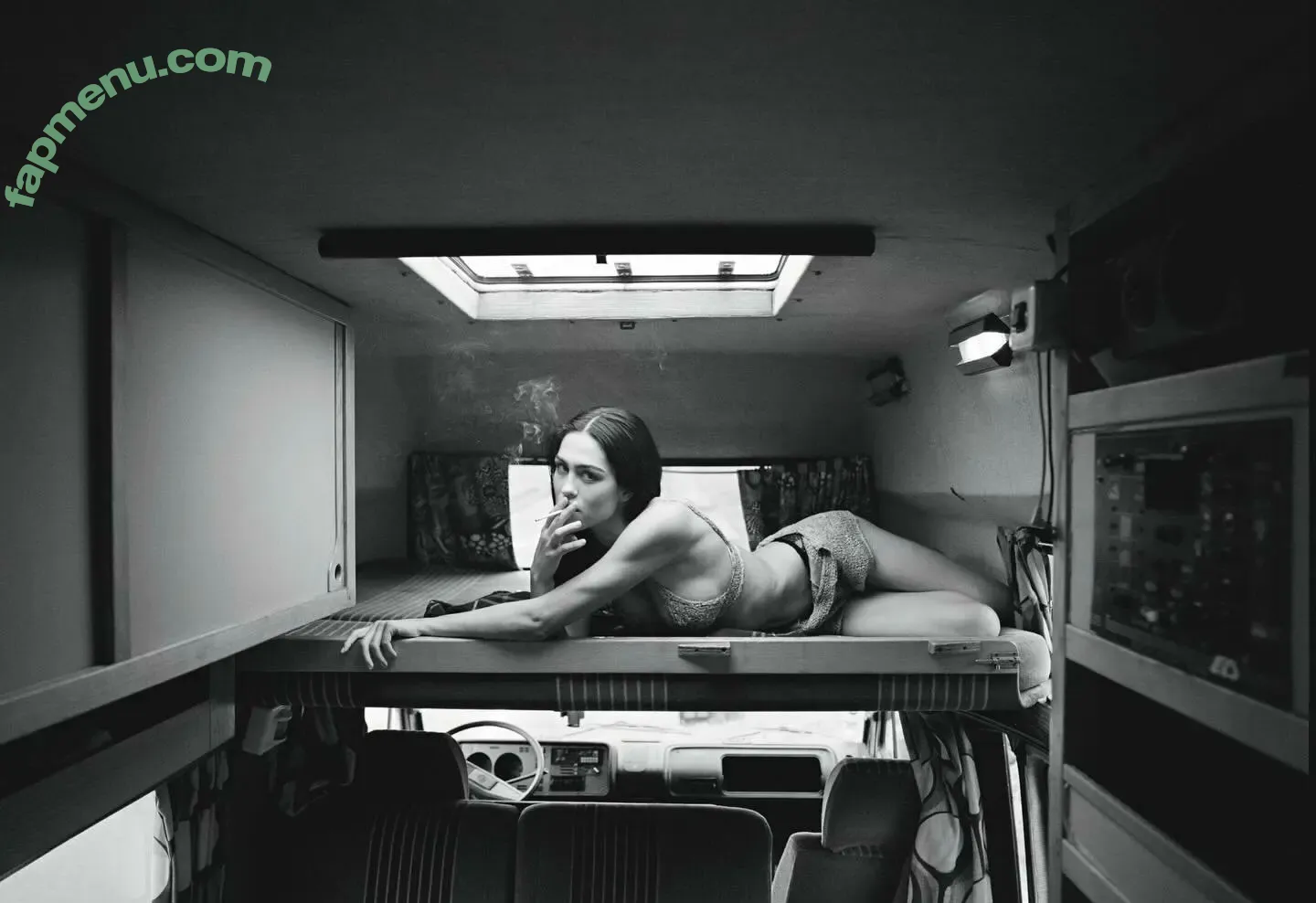 Amelia Gray Hamlin nude photo #0297 (ameliagray)