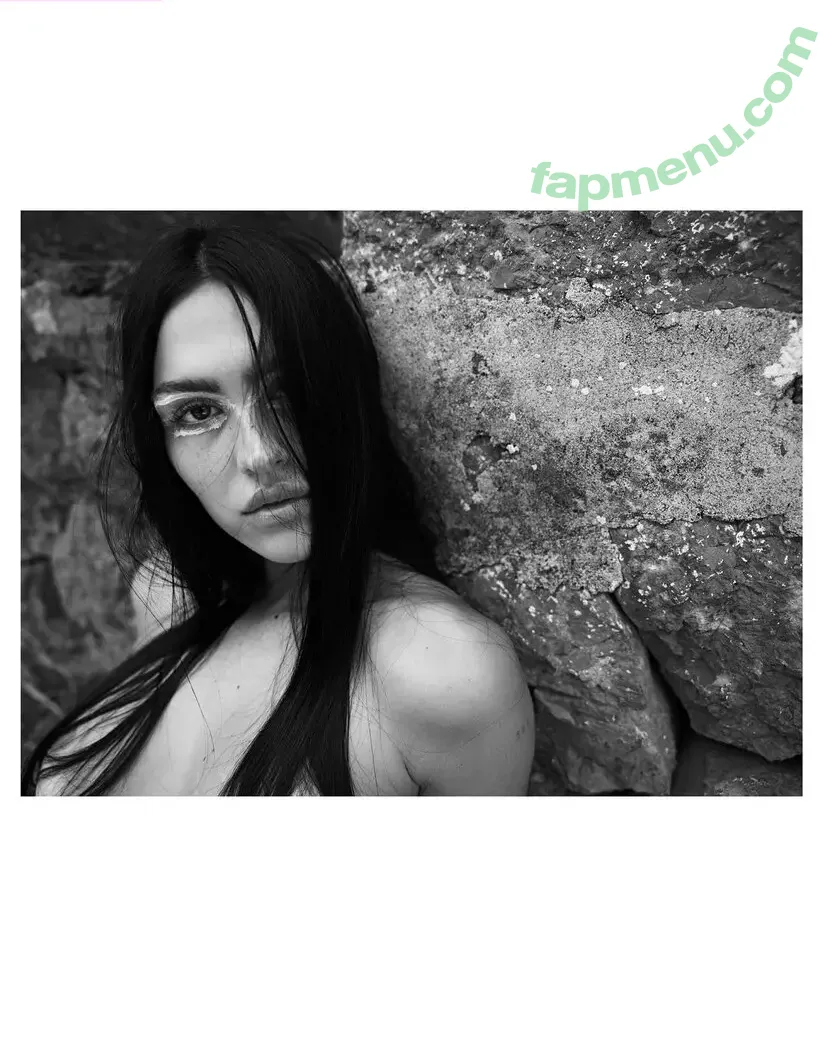 Amelia Gray Hamlin nude photo #0387 (AmeliaGHamlin / ameliagray)