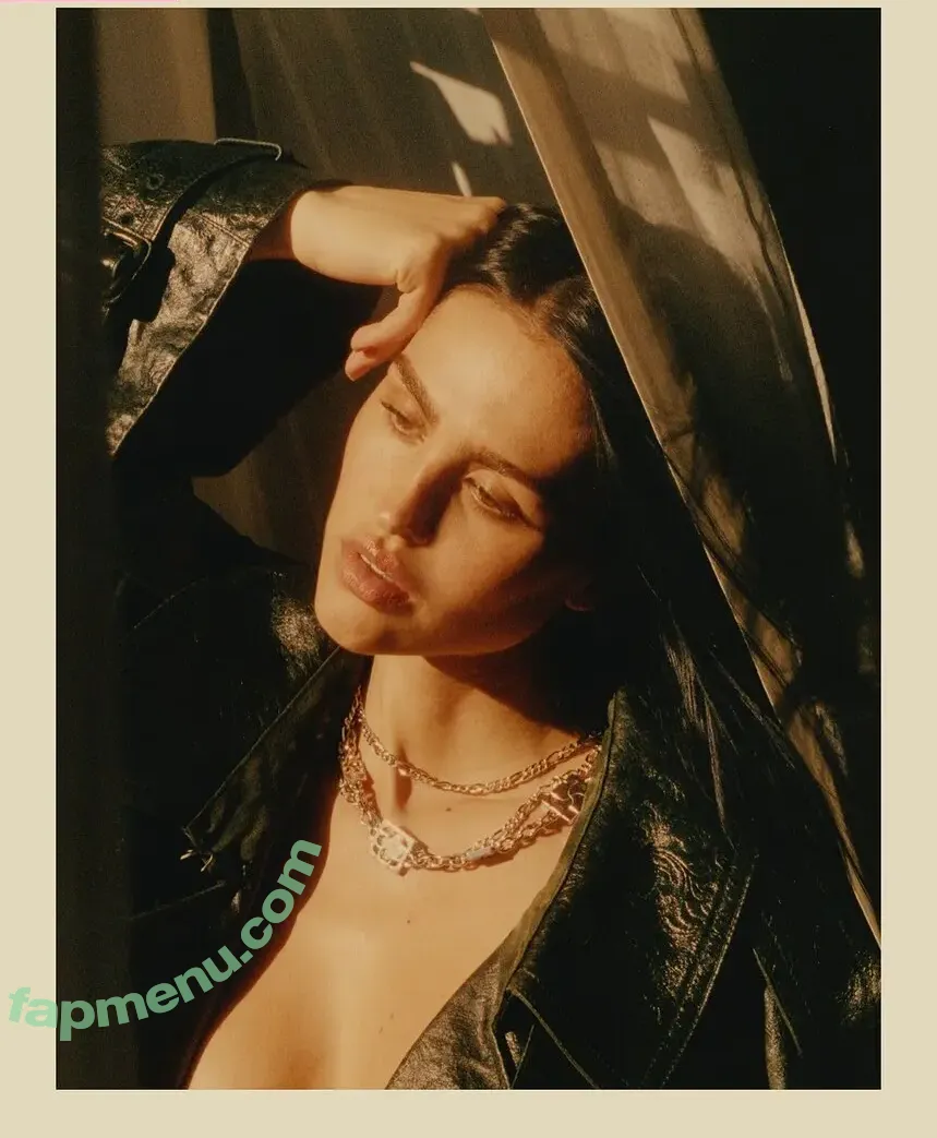 Amelia Gray Hamlin nude photo #0419 (AmeliaGHamlin / ameliagray)