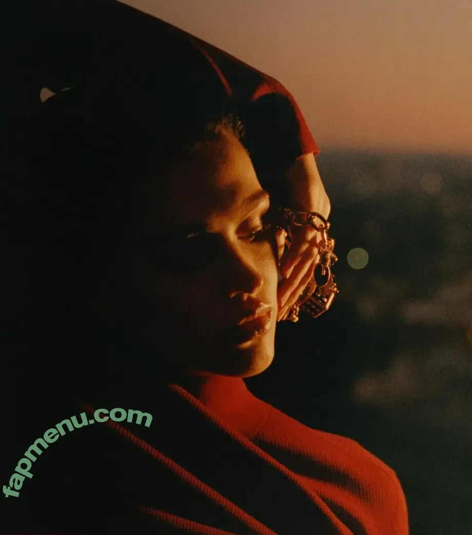 Amelia Gray Hamlin nude photo #0421 (AmeliaGHamlin / ameliagray)