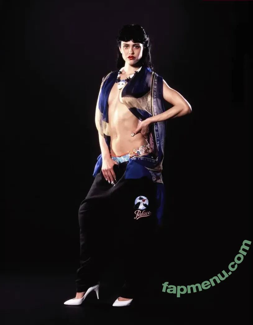 Amelia Gray Hamlin nude photo #0466 (AmeliaGHamlin / ameliagray)