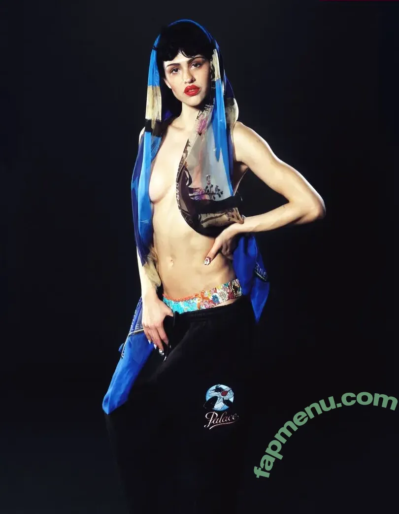 Amelia Gray Hamlin nude photo #0475 (AmeliaGHamlin / ameliagray)