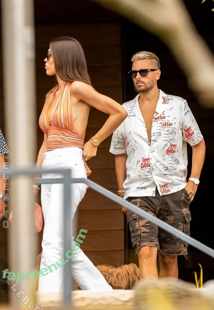 Amelia Gray Hamlin nude photo #0522 (AmeliaGHamlin / ameliagray)