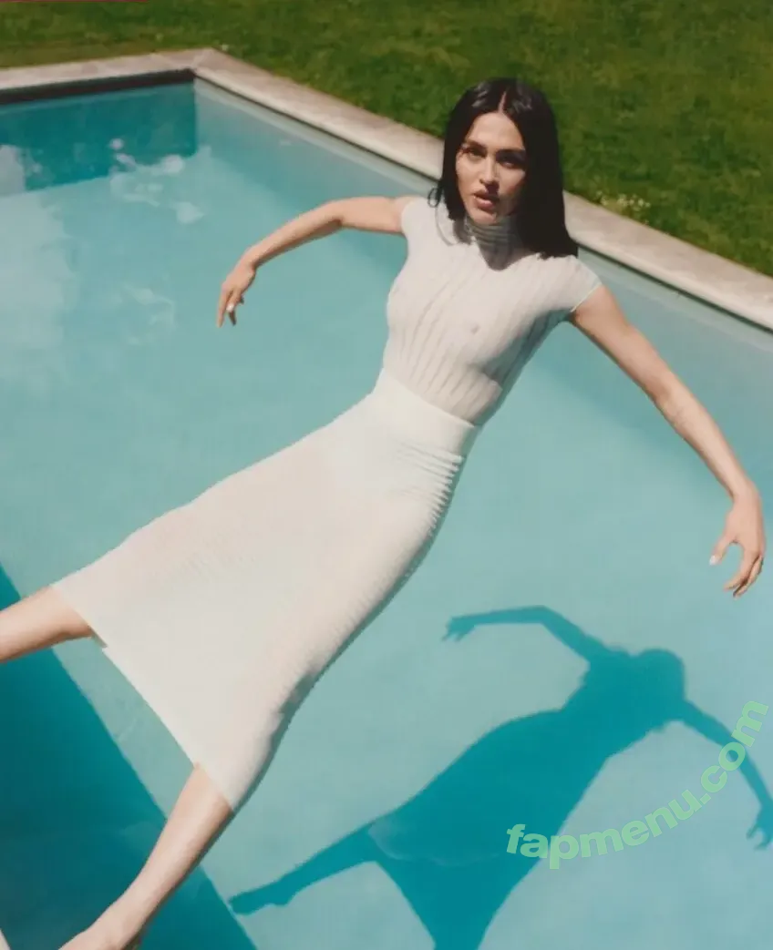 Amelia Gray Hamlin nude photo #0569 (AmeliaGHamlin / ameliagray)