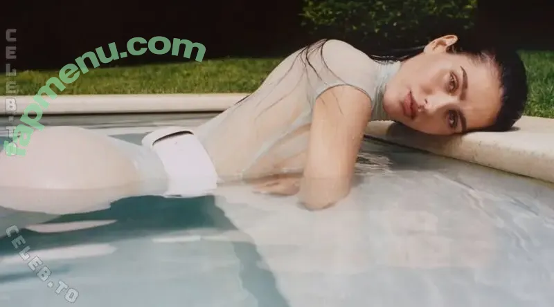 Amelia Gray Hamlin nude photo #0611 (AmeliaGHamlin / ameliagray)