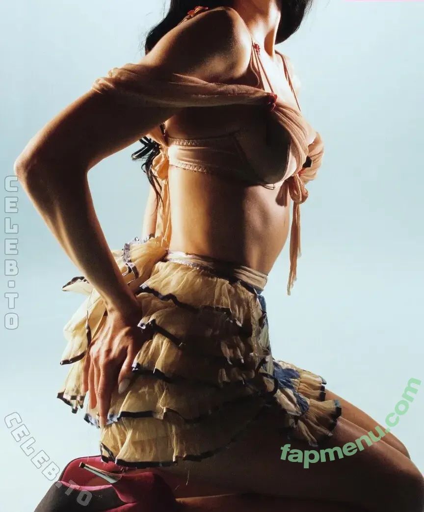 Amelia Gray Hamlin nude photo #0641 (AmeliaGHamlin / ameliagray)