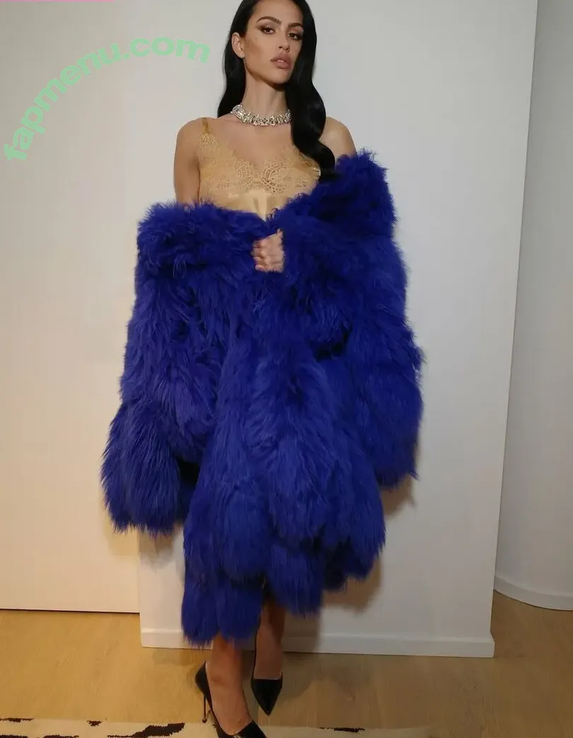 Amelia Gray Hamlin nude photo #0646 (AmeliaGHamlin / ameliagray)