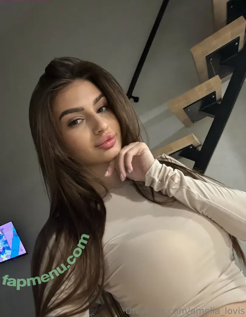 amelia_lovis nude photo #0015 (amelialovebag)