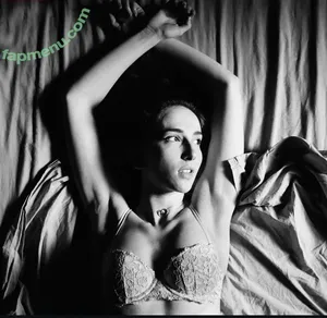 Amelia Samson / ameliasamson nude photo #0040