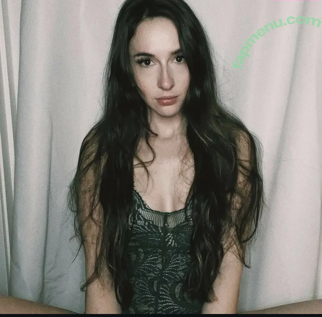 Amelia Samson nude photo #0042 (ameliasamson)