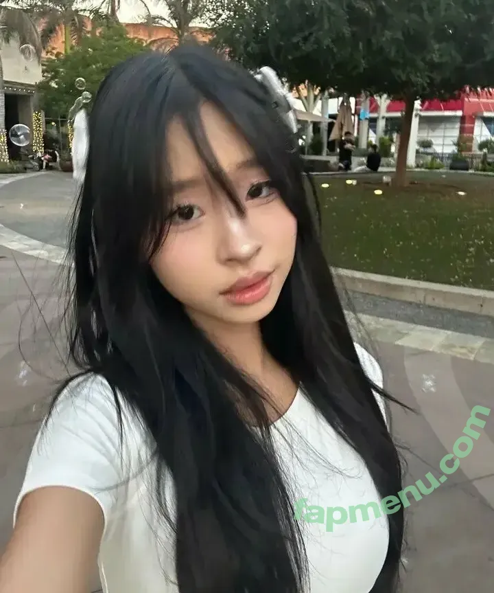 Amelia Wu nude photo #0003 (Amelia Wu)