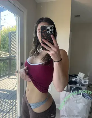 ameliabfit / ameliab.fit nude photo #0001
