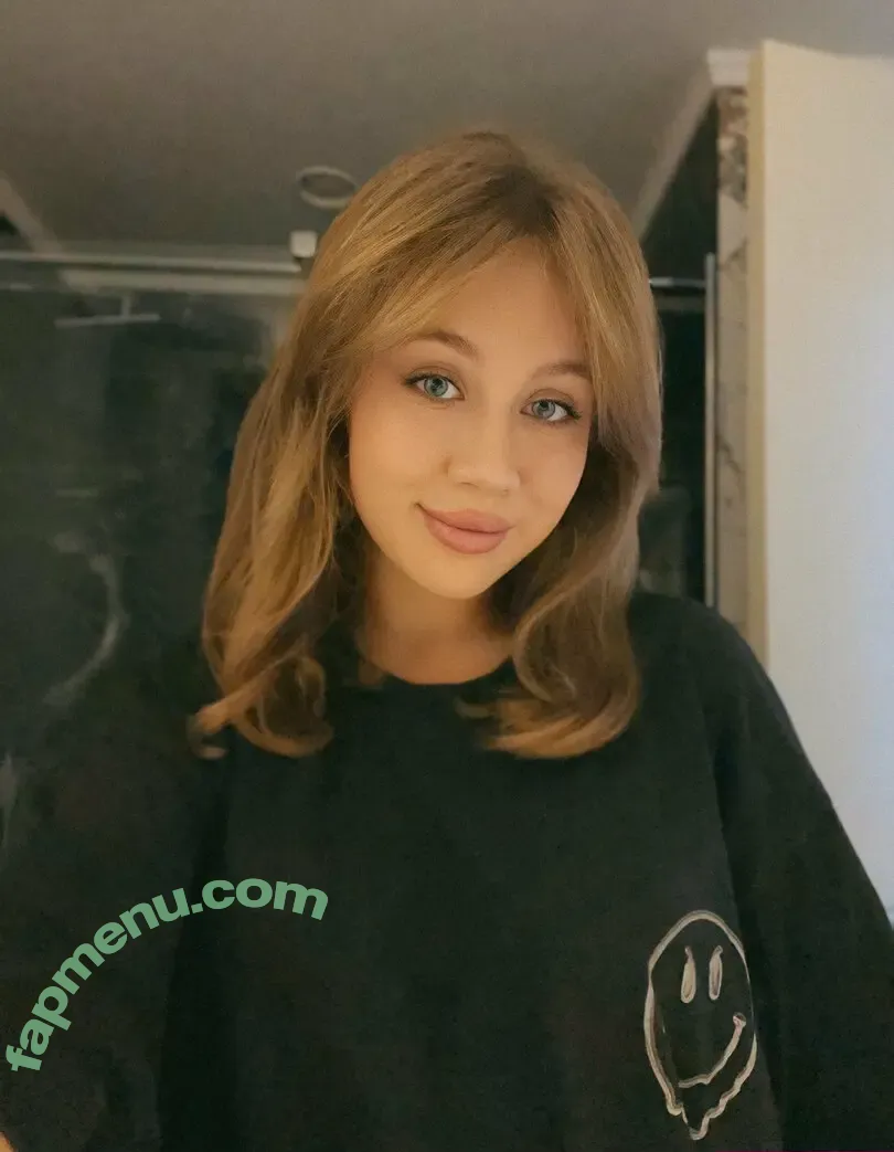 ameliablacker nude photo #0015 (ameliablacker)