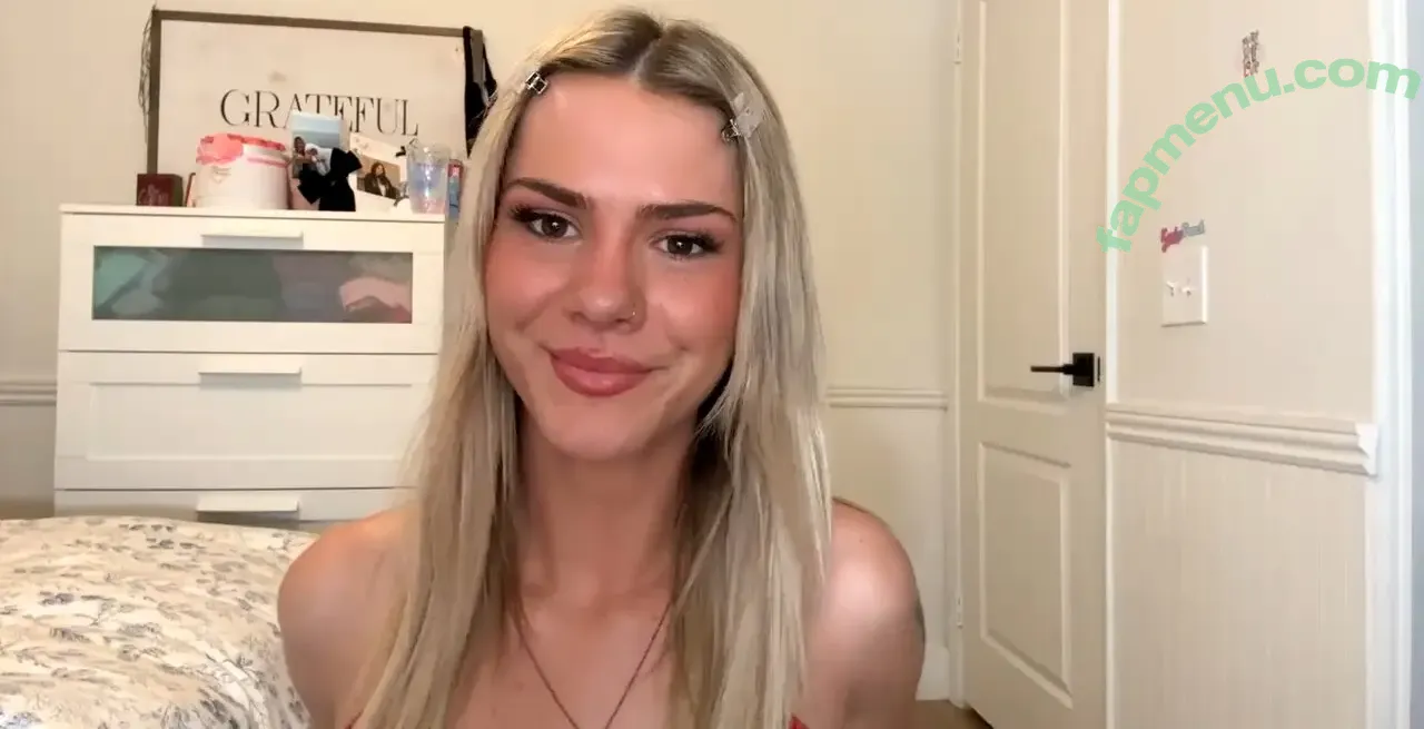 ameliabrabus nude photo #0005 (ameliabrabus)