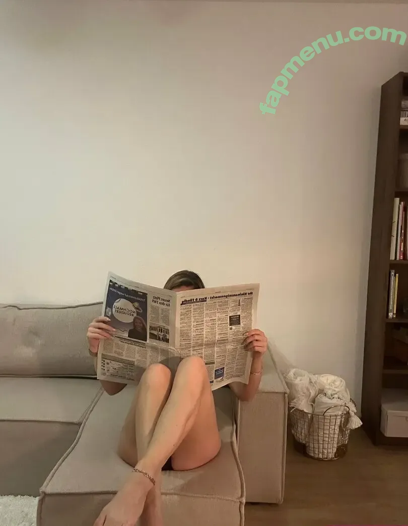 ameliasworldd nude photo #0010 (ameliasworld)
