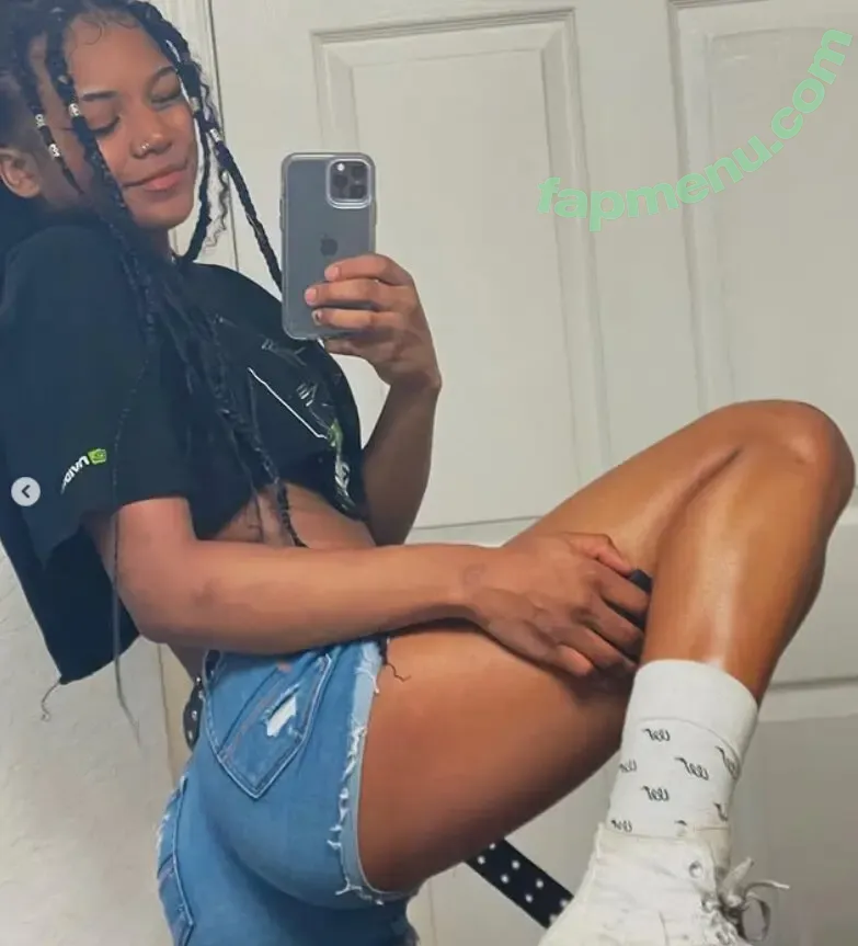 ameliawaters nude photo #0008 (Ameliaisveryawesome / amelialovesyouuuu)