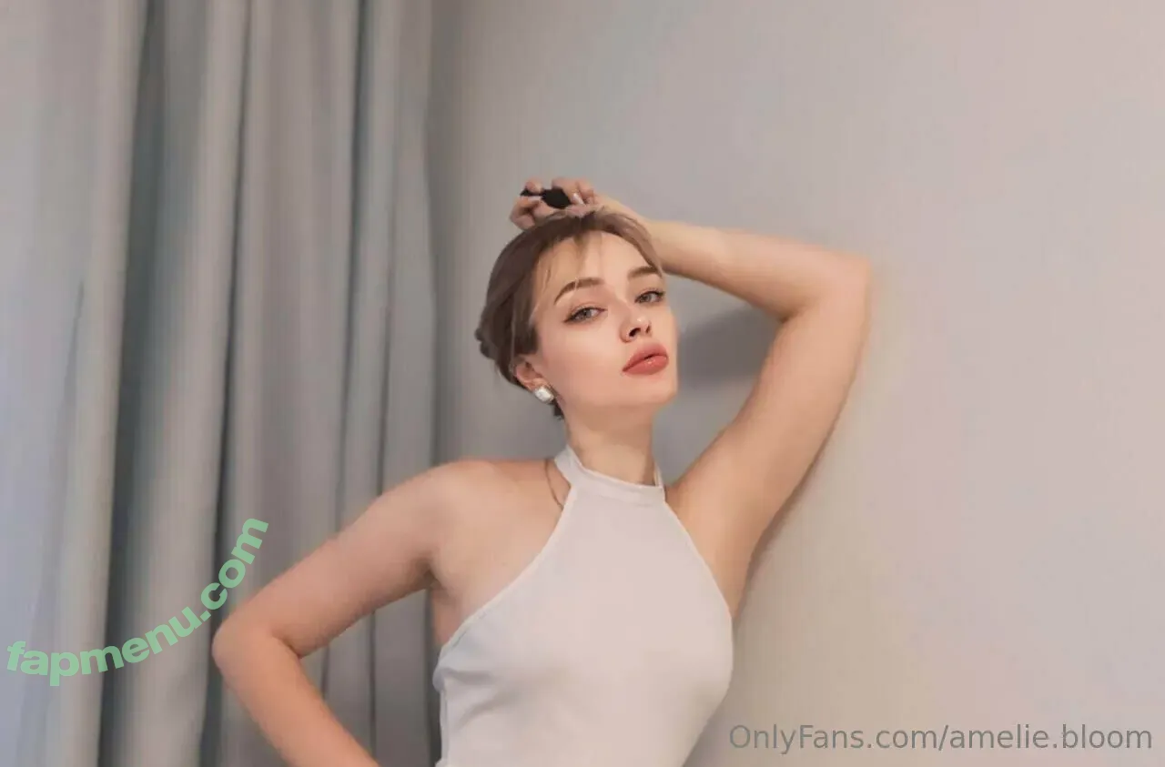 amelie.bloom nude photo #0014 (amelie.bloom)