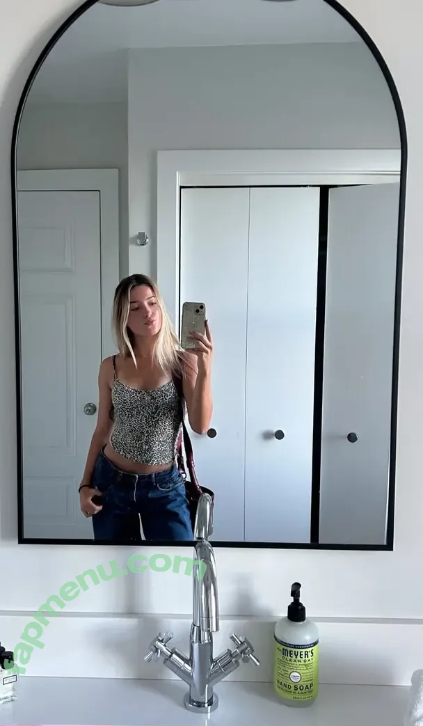 Amelie Heth nude photo #0011 (amelie_heth)