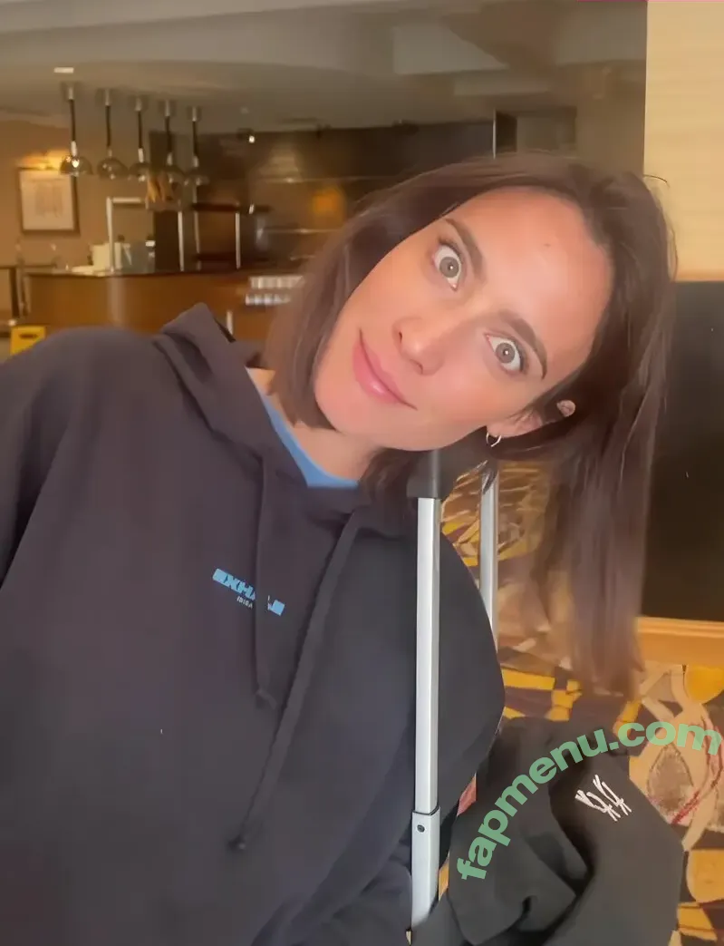 Amelie Lens nude photo #0102 (DJ / amelie_lens / u100374375)