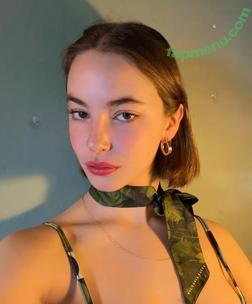 Amelie Manzoli nude photo #0006 (Am.e.lie / ameliemanzoli)