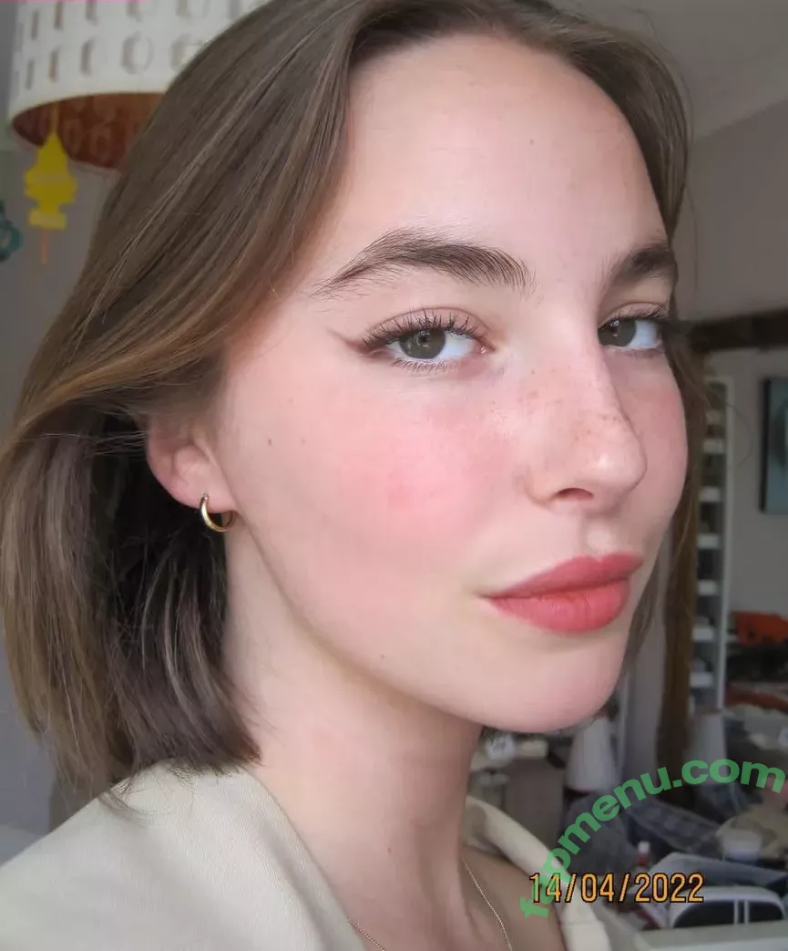 Amelie Manzoli nude photo #0050 (Am.e.lie / ameliemanzoli)