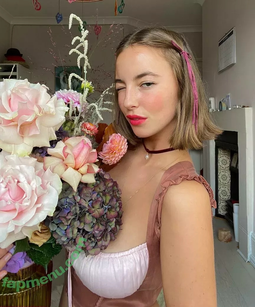 Amelie Manzoli nude photo #0152 (Am.e.lie / ameliemanzoli)