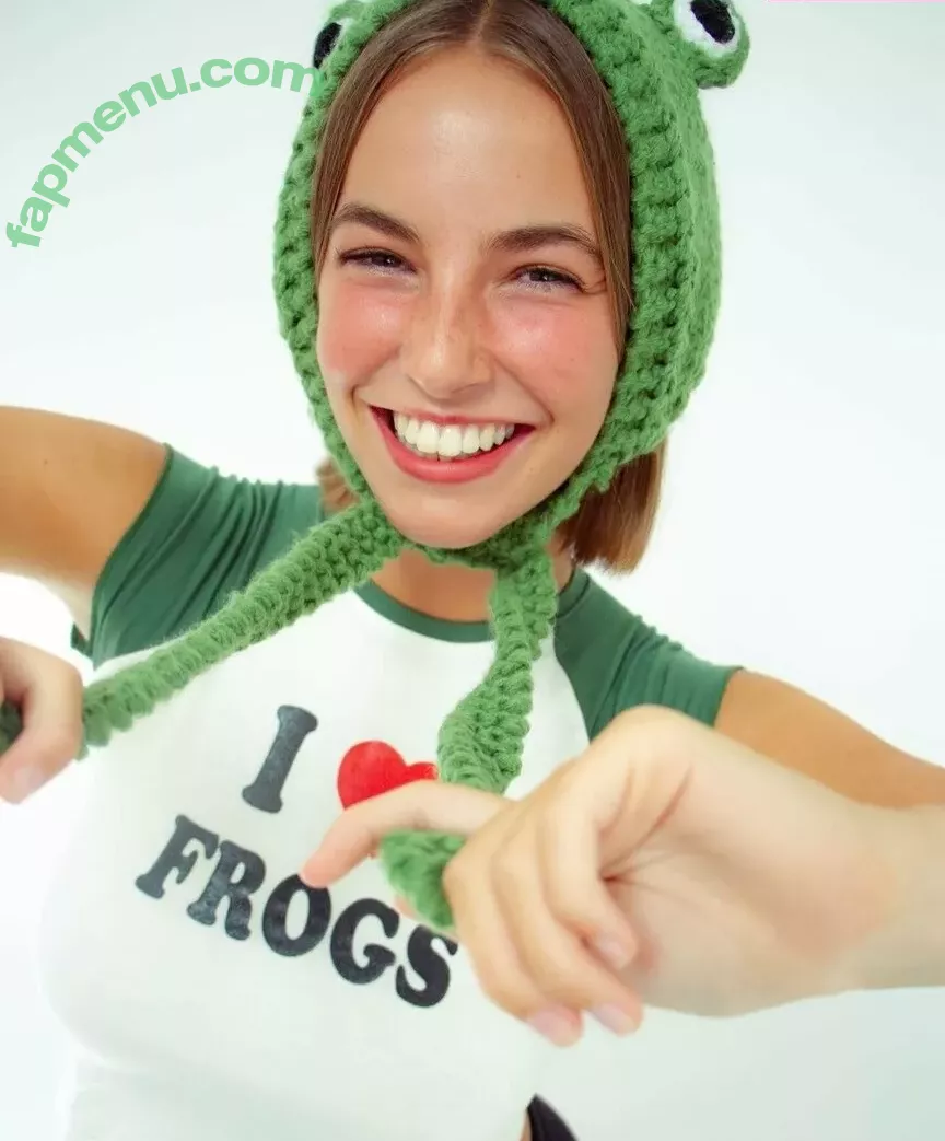 Amelie Manzoli nude photo #0198 (Am.e.lie / ameliemanzoli)