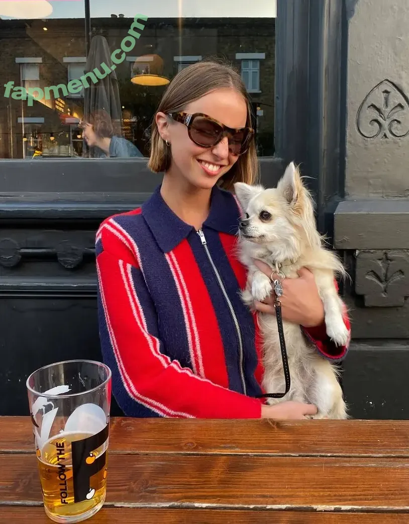 Amelie Manzoli nude photo #0880 (Am.e.lie)