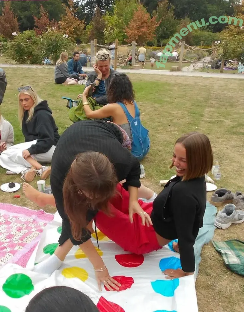 Amelie Manzoli nude photo #0884 (Am.e.lie)