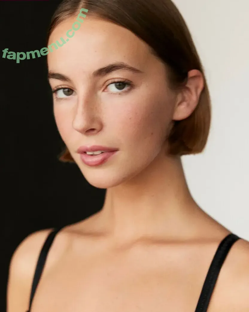 Amelie Manzoli nude photo #0897 (Am.e.lie)