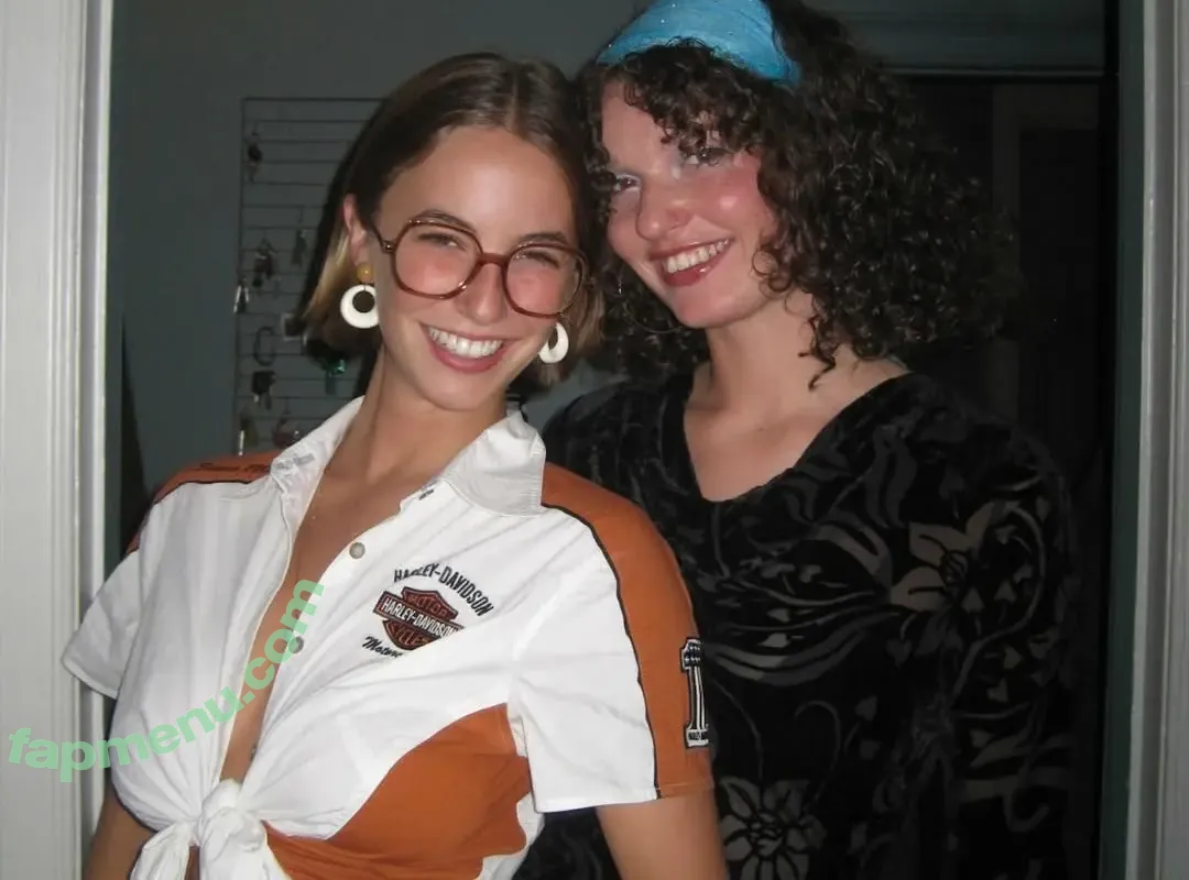 Amelie Manzoli nude photo #0978 (Am.e.lie / ameliemanzoli)