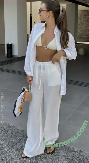 Amelie Weissenberger / amelie_weissenberger nude photo #0013