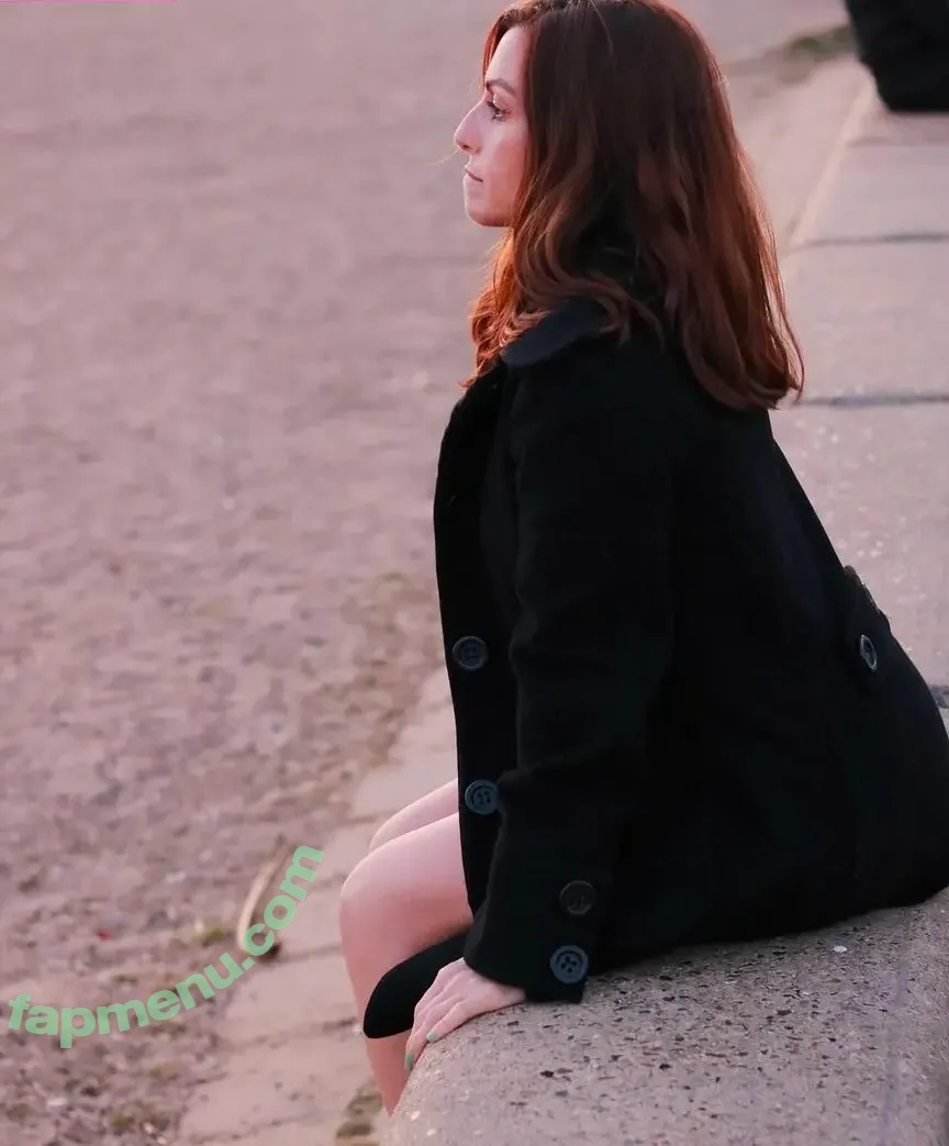 Amelie nude photo #0012 (ameliewardan)