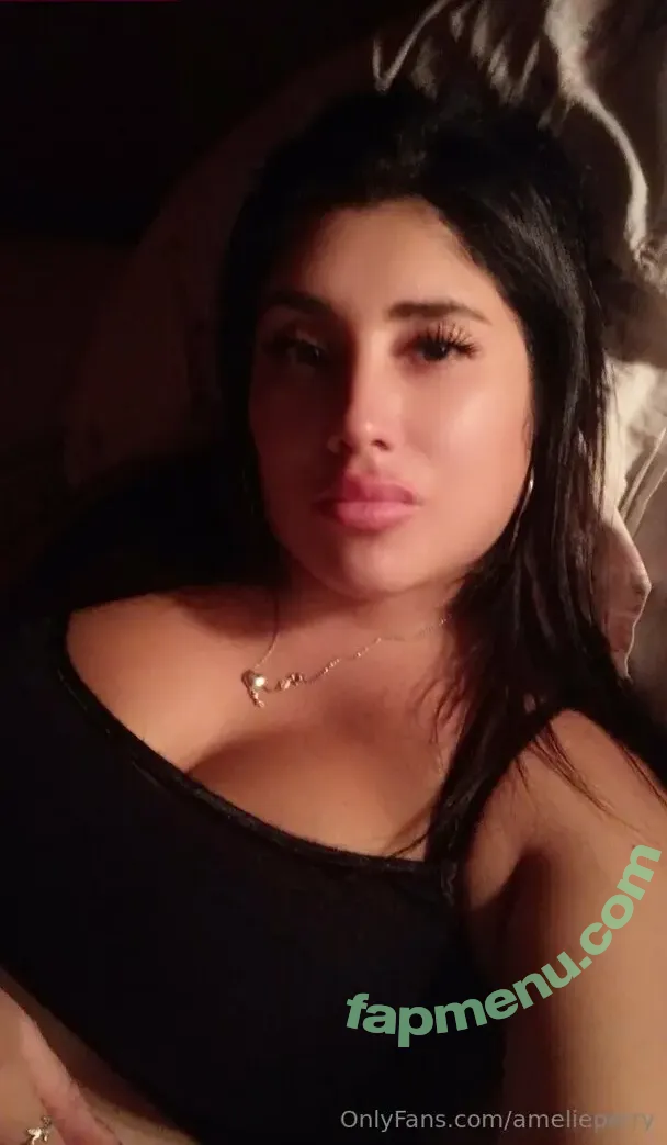 amelieperry nude photo #0031 (am3li3_p3rry)