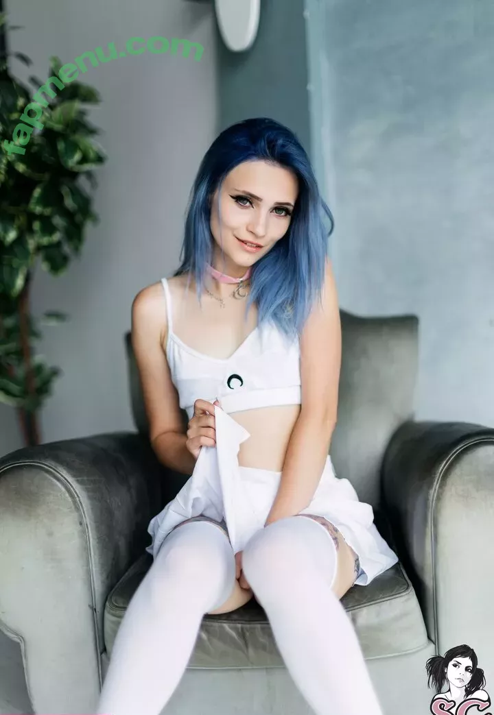 Amelieweed nude photo #0023 (amelieweeed)