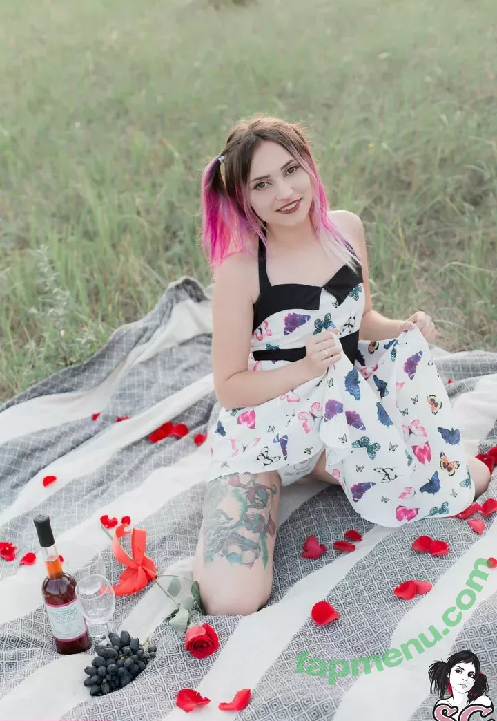 Amelieweed nude photo #0219 (amelieweeed)
