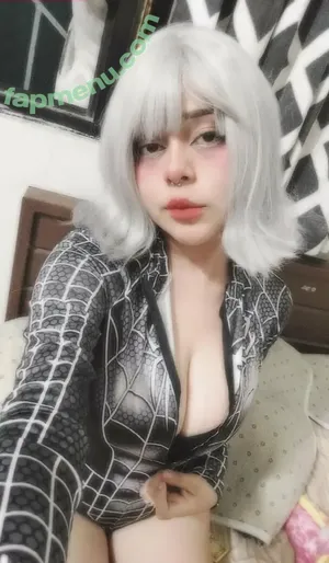 Amellchi / _amellchi_ / emilychuwu nude photo #0042