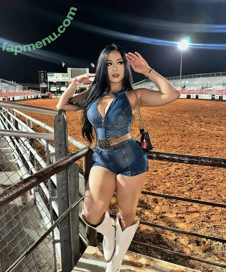 America Cuevas nude photo #0056 (americacuevass)