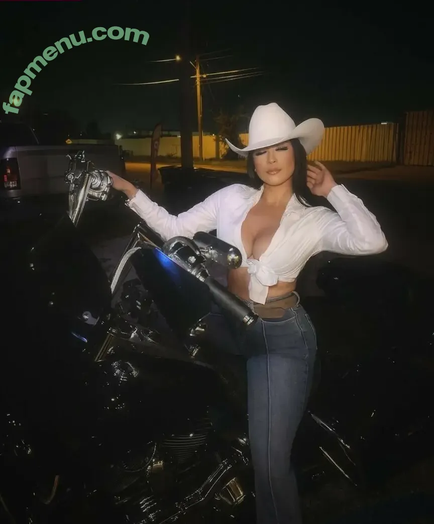 America Cuevas nude photo #0107 (americacuevass)